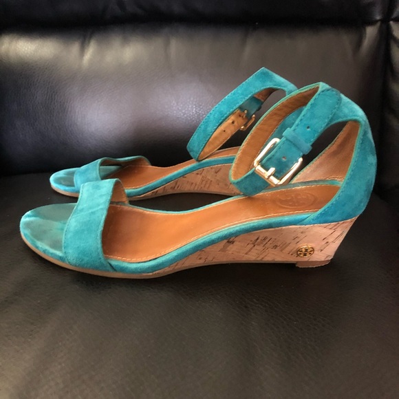 Authentic Tory Burch sandals - Picture 2 of 5
